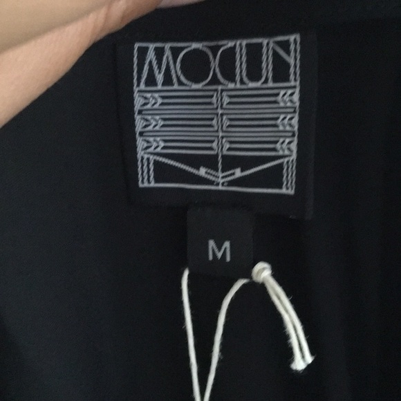 MOCIUN Silk dress set - Picture 5 of 7